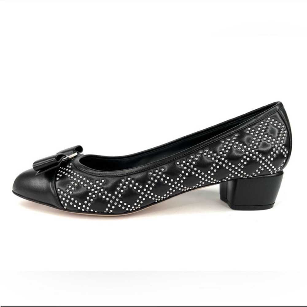 Salvatore Ferragamo Vara Embellished Stud Leather Bow Ballet Pumps Size US 5